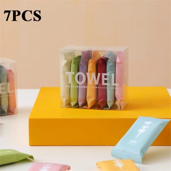 7 Pcs Portable Compressed Towel Tablets